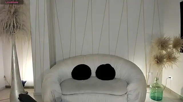 Snapshot of SunnyRivers chatting on 7, 10, 2025 SunnyRivers online show from 7, 10, 2025