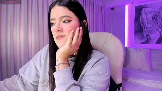 nathalie rivers online show from 28, 11, 2025