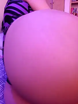 LissaThompsom online show from 18, 3, 2025