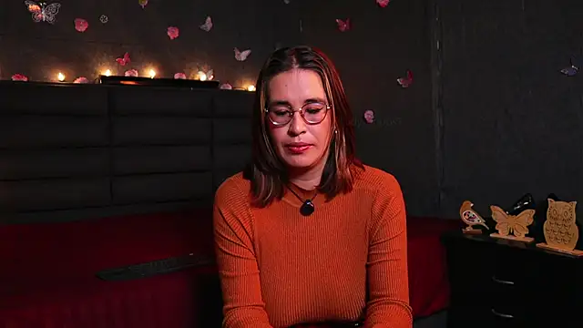 Snapshot of kathieandpovcock1 chatting on 21, 9, 2025 kathieandpovcock1 online show from 21, 9, 2025