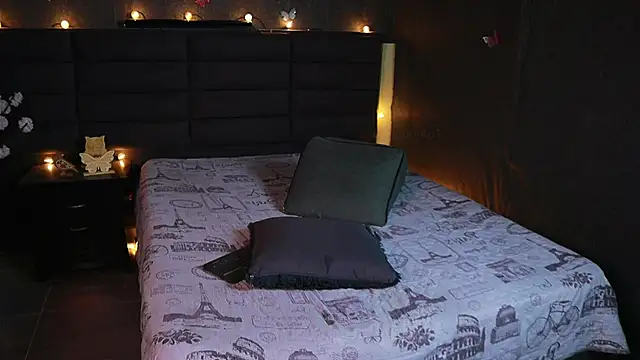 Snapshot of kathieandpovcock1 chatting on 8, 9, 2025 kathieandpovcock1 online show from 8, 9, 2025