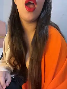 Mayacrayzi online show from 4, 2, 2025