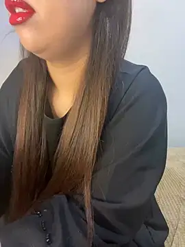 Mayacrayzi online show from 6, 1, 2025