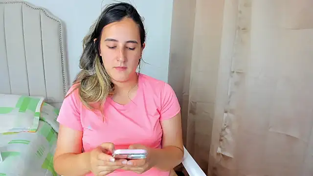 Hanna86 online show from 25, 9, 2025