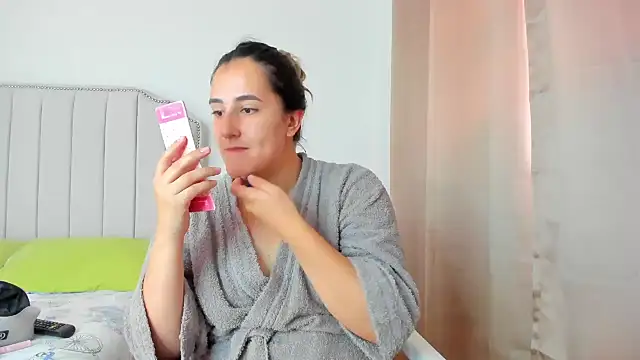 Hanna86 online show from 27, 10, 2025