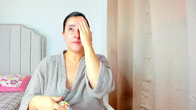 Hanna86 online show from 11, 1, 2026