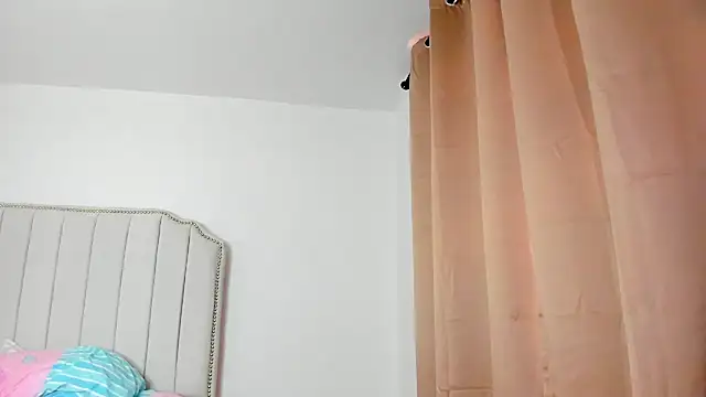 Hanna86 online show from 9, 9, 2025