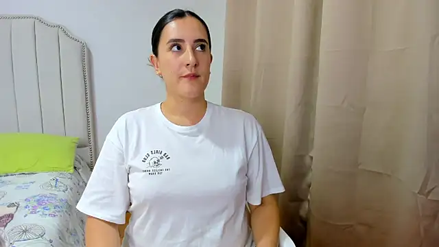 Hanna86 online show from 30, 10, 2025