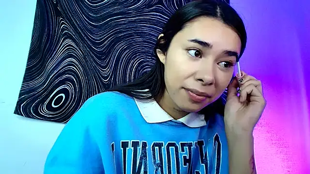 AmyOlimpo online show from 8, 7, 2026