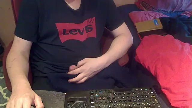 ArmySweater online show from 13, 9, 2025