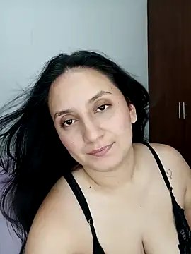 Angeelus2 online show from 30, 10, 2025