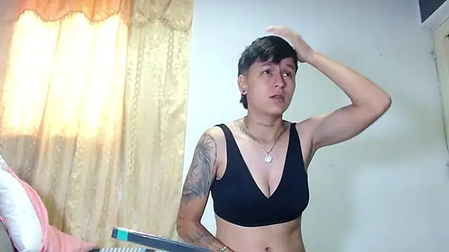 Tamarahryan online show from 6, 3, 2025