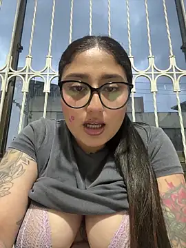 croftsmila online show from 4, 4, 2026