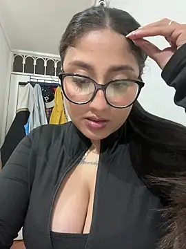 croftsmila online show from 28, 4, 2026