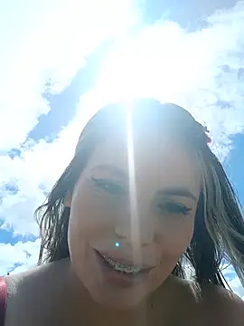 Snapshot of Misscata1106 chatting on 26, 5, 2026 Misscata1106 online show from 26, 5, 2026