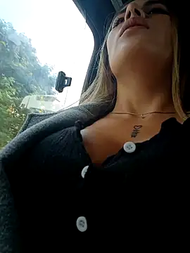 Snapshot of Misscata1106 chatting on 11, 2, 2026 Misscata1106 online show from 11, 2, 2026