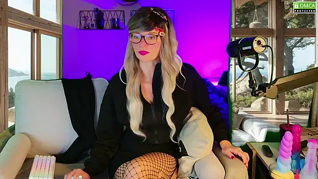 Snapshot of Kittychatte chatting on 13, 9, 2025 Kittychatte online show from 13, 9, 2025