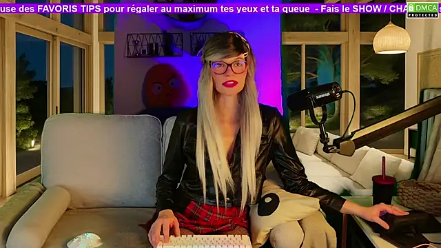 Snapshot of Kittychatte chatting on 11, 11, 2025 Kittychatte online show from 11, 11, 2025