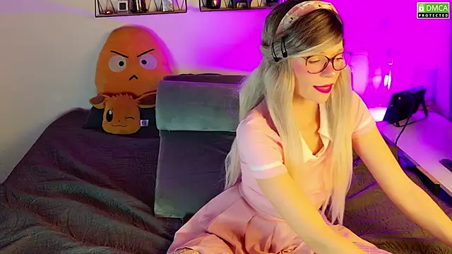 Snapshot of Kittychatte chatting on 24, 11, 2025 Kittychatte online show from 24, 11, 2025