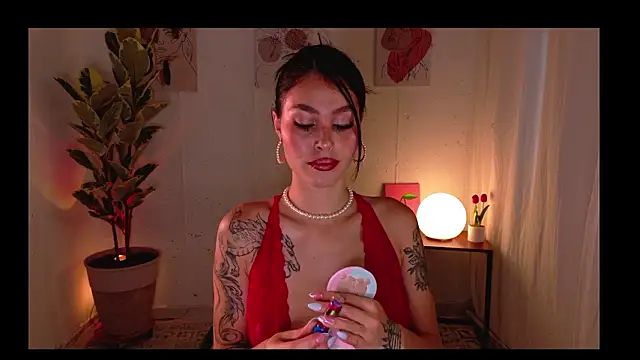 carolinerousev online show from 16, 3, 2026