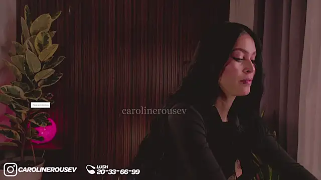 Snapshot of carolinerousev chatting on 4, 7, 2026 carolinerousev online show from 4, 7, 2026