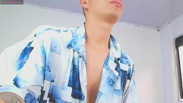 Snapshot of farichell chatting on 14, 1, 2026 farichell online show from 14, 1, 2026