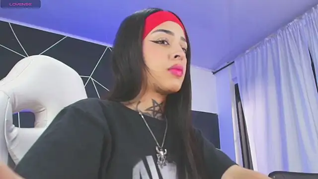 Snapshot of farichell chatting on 15, 12, 2025 farichell online show from 15, 12, 2025