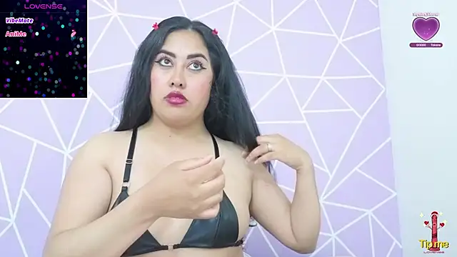 altheamoore online show from 8, 11, 2025