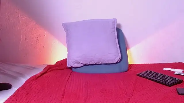 Snapshot of hannapasion chatting on 17, 2, 2026 hannapasion online show from 17, 2, 2026