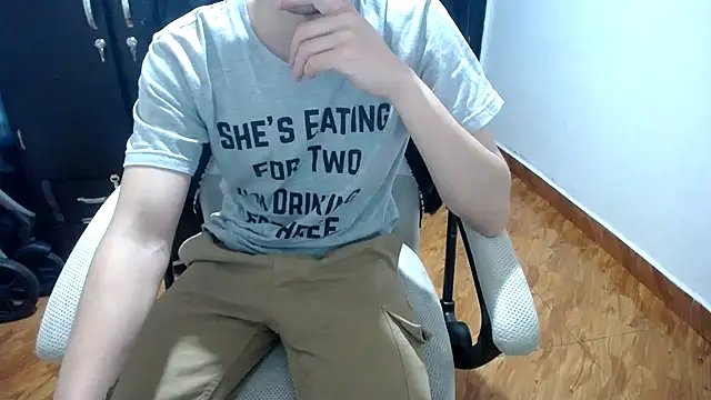 SexAegons online show from 15, 2, 2025