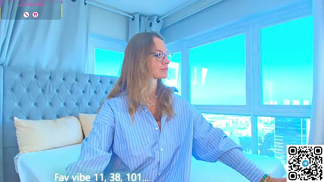 Milf Tea online show from 6, 5, 2026