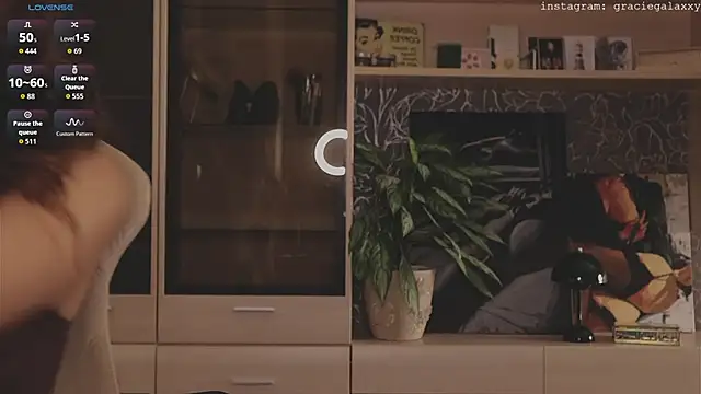 Snapshot of Chill_out_with_Salvia chatting on 23, 11, 2025 Chill out with Salvia online show from 23, 11, 2025