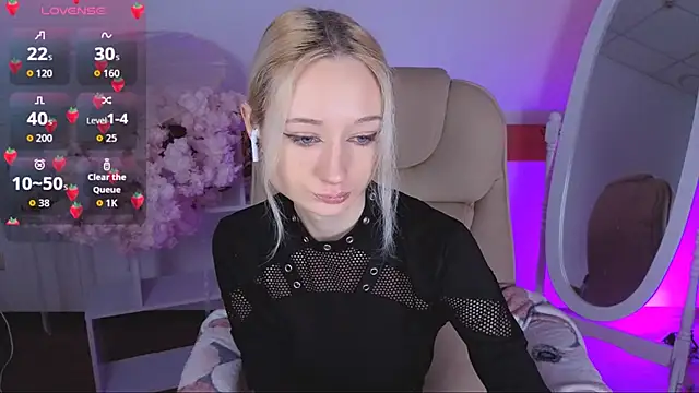 Katia Kim online show from 12, 11, 2025