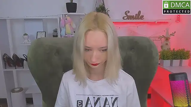 Katia Kim online show from 10, 10, 2025