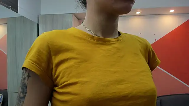 Mhelanny2 online show from 1, 10, 2025