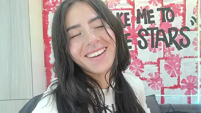 Mhelanny2 online show from 1, 3, 2025