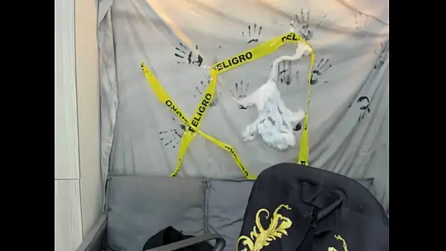 Mhelanny2 online show from 28, 10, 2025