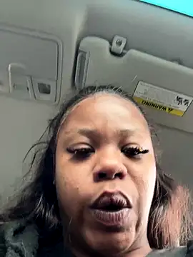 Snapshot of lil_momma420 chatting on 9, 11, 2025 lil momma420 online show from 9, 11, 2025