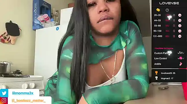 Snapshot of lil_momma420 chatting on 25, 1, 2025 lil momma420 online show from 25, 1, 2025