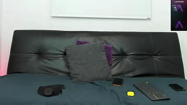 Snapshot of jeanpi01 chatting on 15, 12, 2024 jeanpi01 online show from 15, 12, 2024