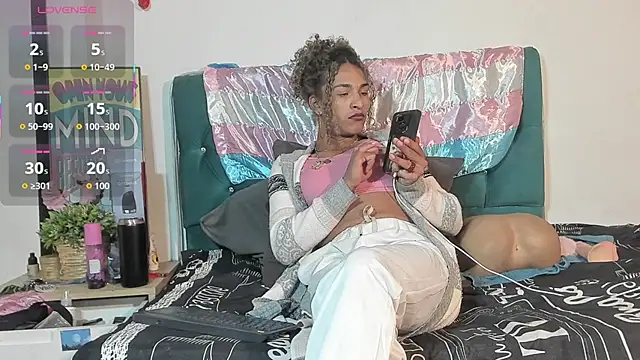 Snapshot of StefanyMiler chatting on 25, 6, 2026 StefanyMiler online show from 25, 6, 2026