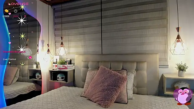 cristal  hot 1 online show from 15, 2, 2026