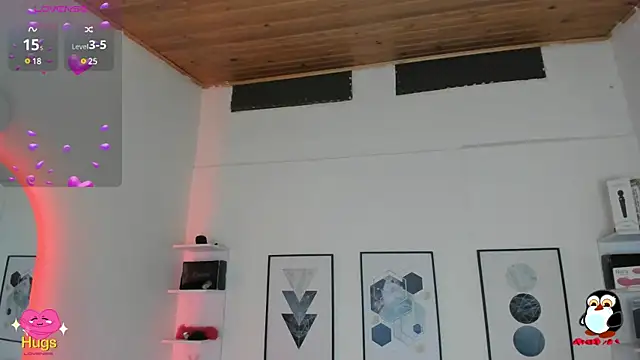 cristal  hot 1 online show from 28, 2, 2025