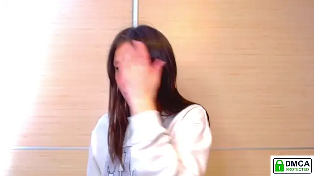 Sophi Cute online show from 25, 4, 2026