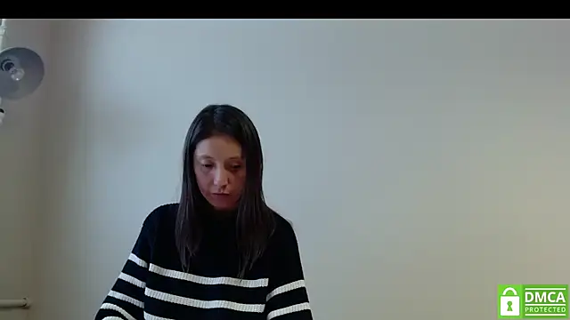 Sophi Cute online show from 8, 10, 2025