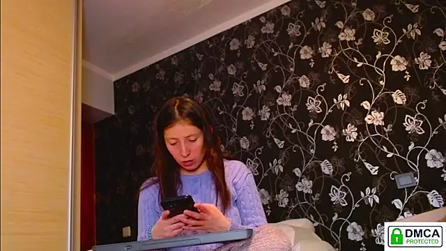 Snapshot of Sophi_Cute chatting on 18, 2, 2026 Sophi Cute online show from 18, 2, 2026