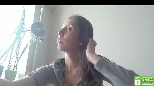 Sophi Cute online show from 20, 9, 2025