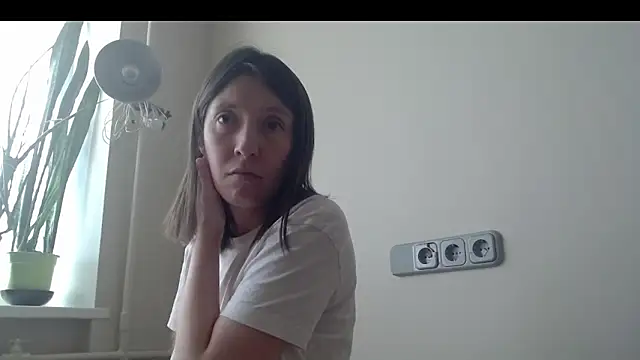 Sophi Cute online show from 18, 3, 2025