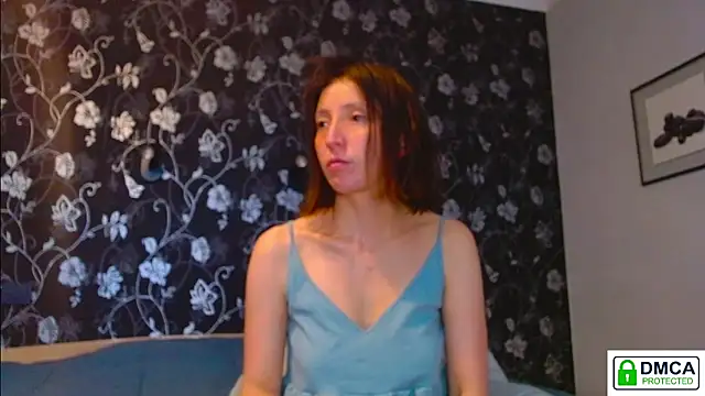 Snapshot of Sophi_Cute chatting on 20, 6, 2026 Sophi Cute online show from 20, 6, 2026