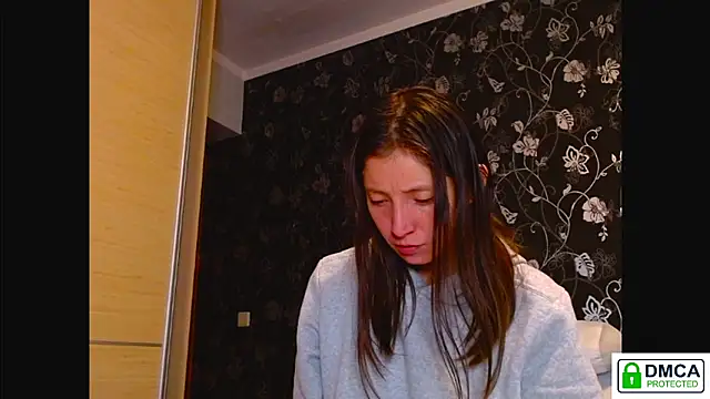 Sophi Cute online show from 7, 1, 2026